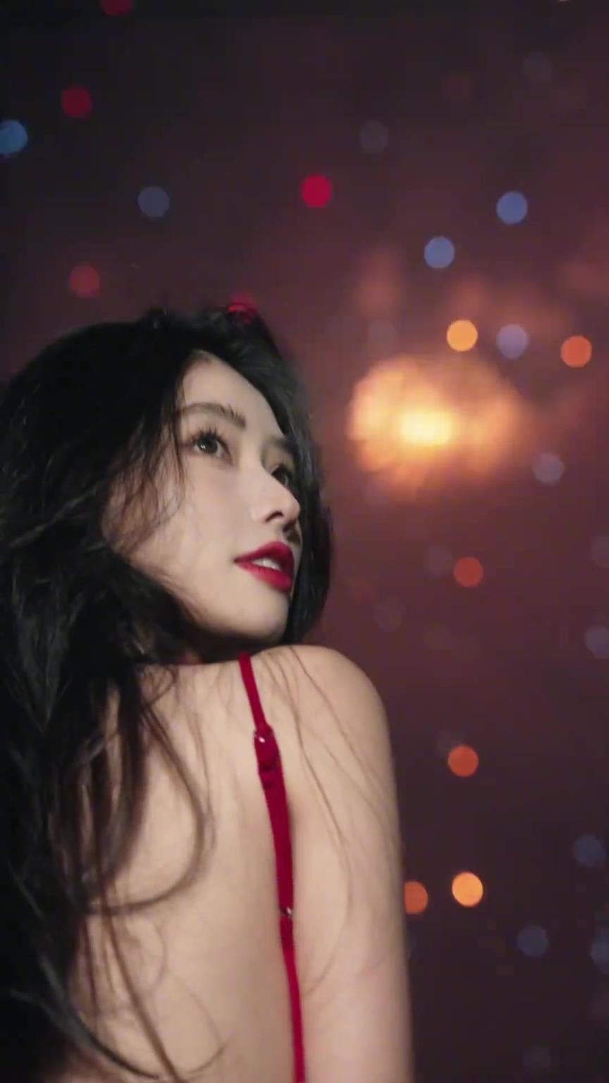 不怪雷霆球星切特也愛看！美女方圓這顏值身材是真頂級啊
